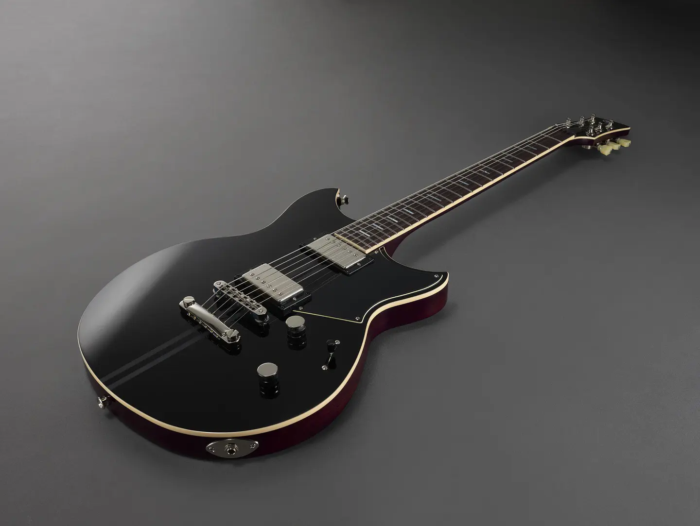 YAMAHA REVSTAR RSS20 BLACK 4