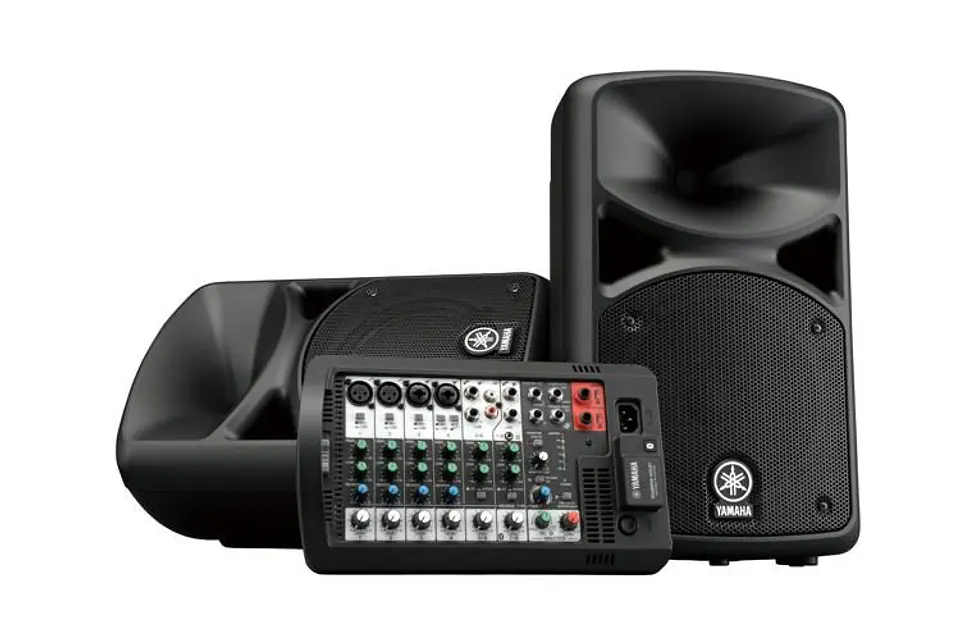 YAMAHA STAGEPAS 400 BT KIT PARLANTES 2