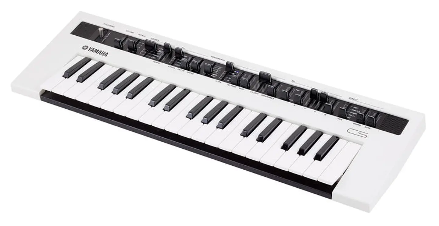 YAMAHA REFACE CS SINTETIZADOR 4