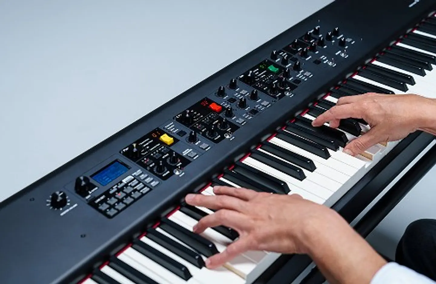 YAMAHA CP88 DIGITAL STAGE PIANO 5