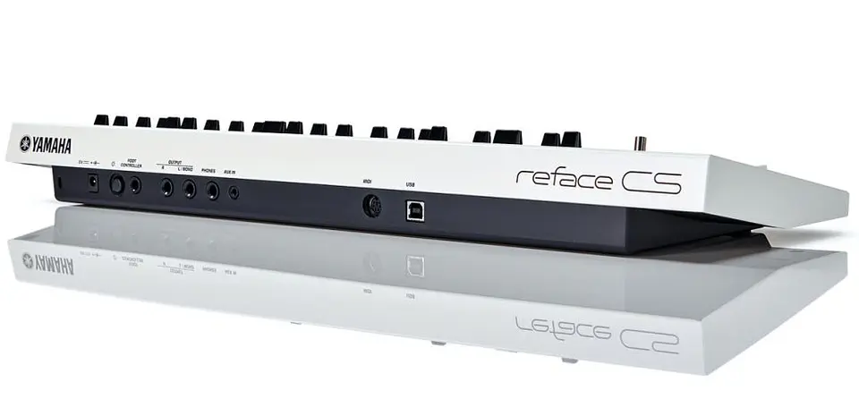 YAMAHA REFACE CS SINTETIZADOR 5
