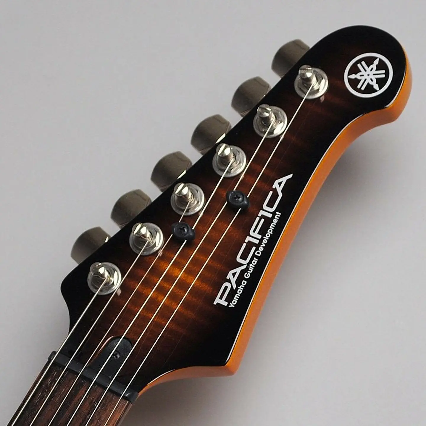 YAMAHA GUITARRA ELECTRICA PAC611VFM TBS TOBACCO SUNBURST 4
