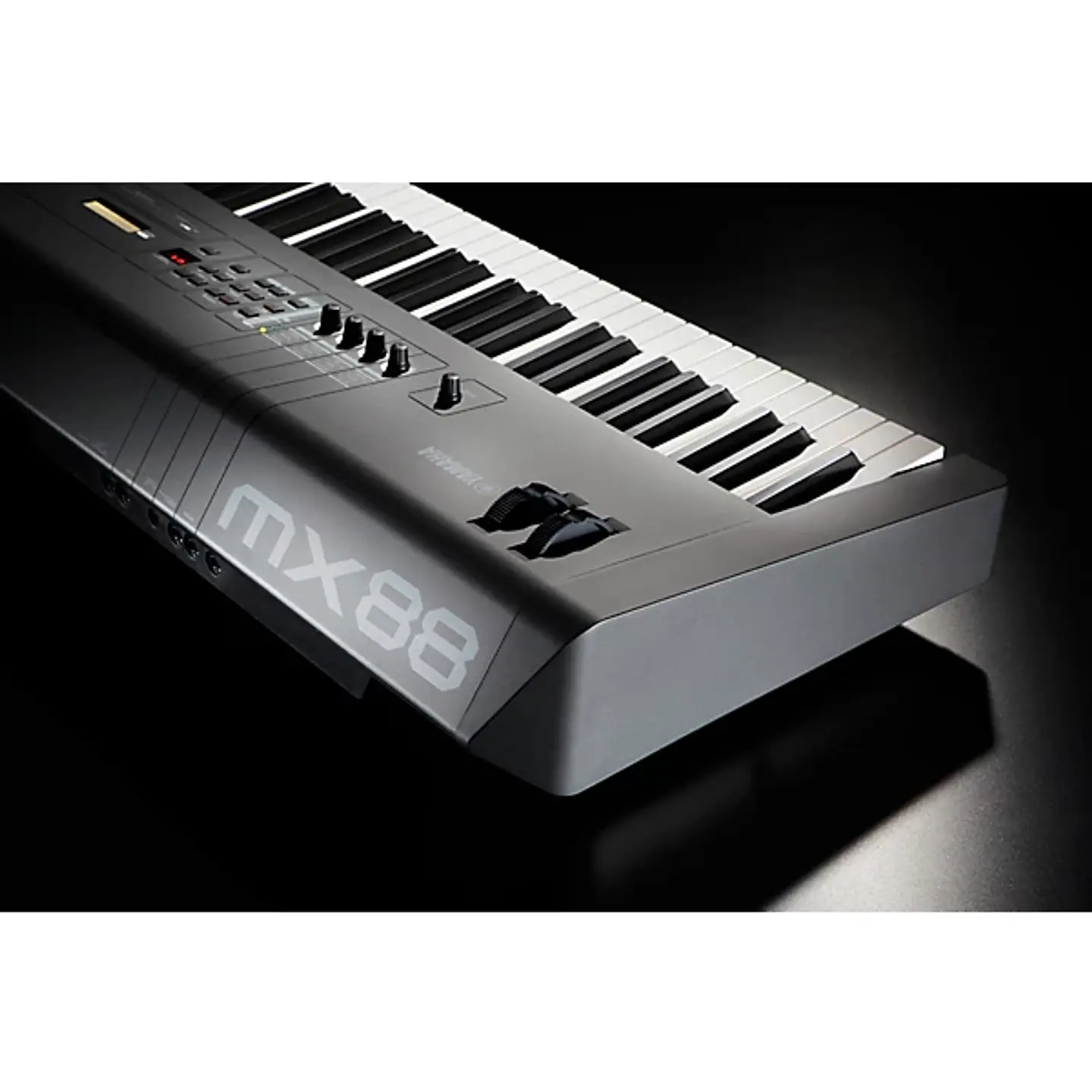 YAMAHA MX88 SINTETIZADOR 88 TECLAS 12