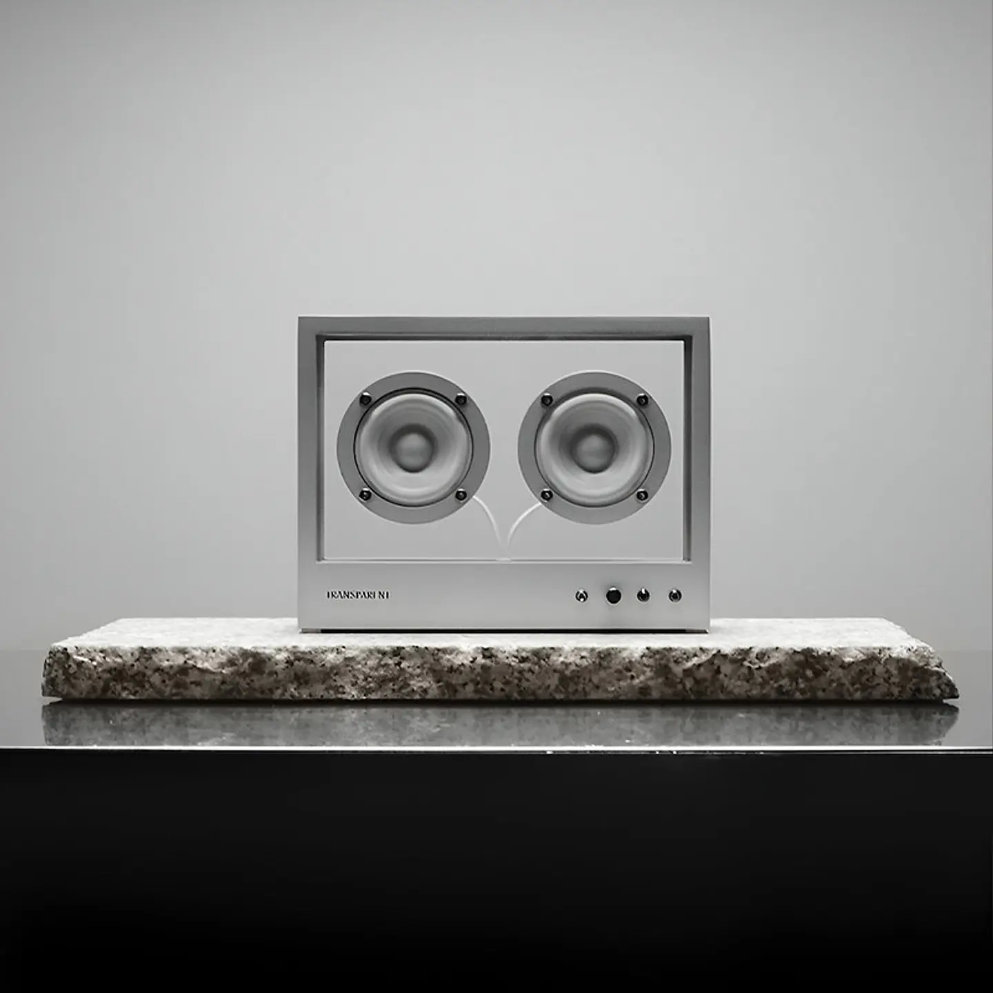 TRANSPARENT SMALL SPEAKER METAL PARLANTE BLUETOOTH 2