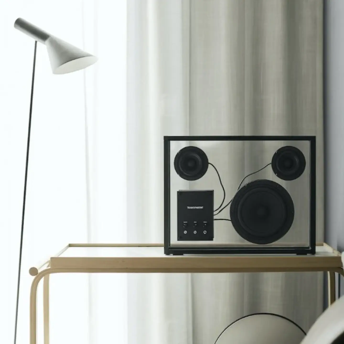 TRANSPARENT BLACK SPEAKER PARLANTE BLUETOOTH 8