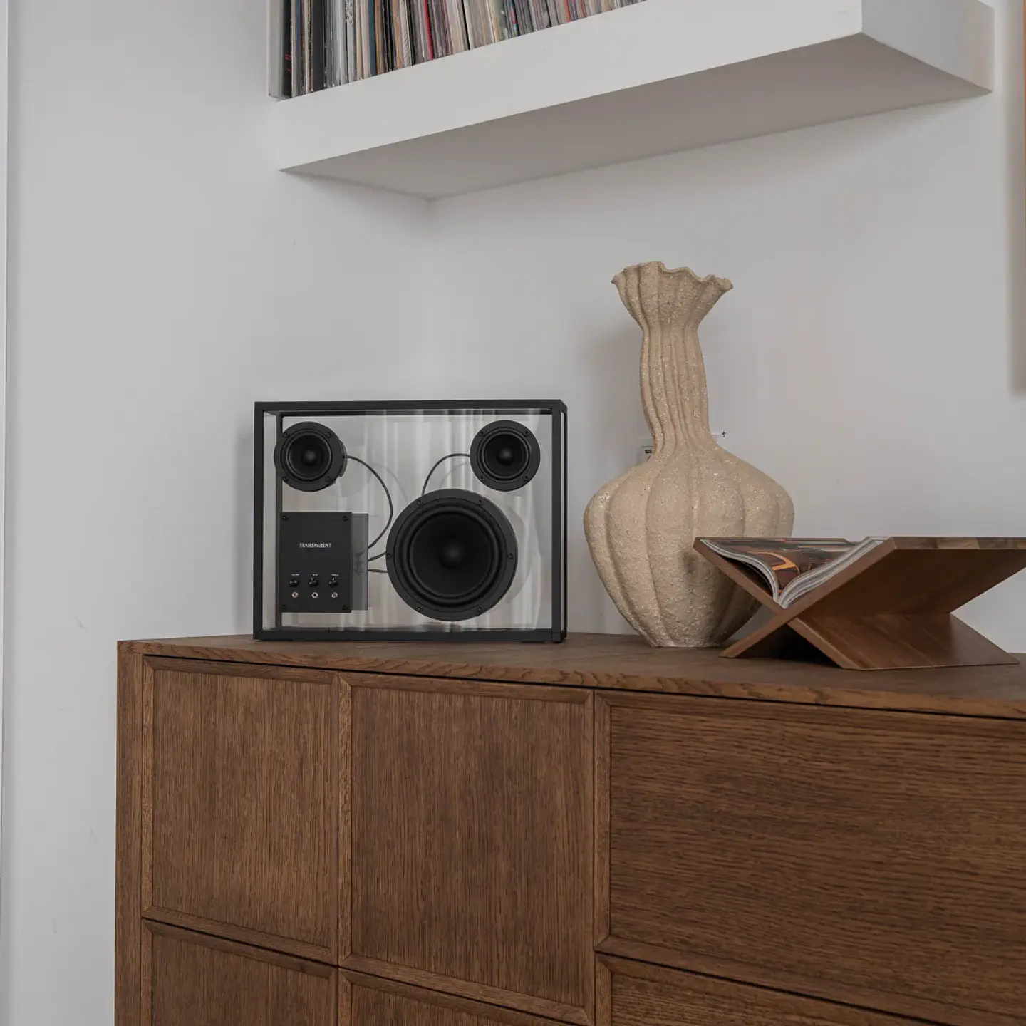 TRANSPARENT BLACK SPEAKER PARLANTE BLUETOOTH 6