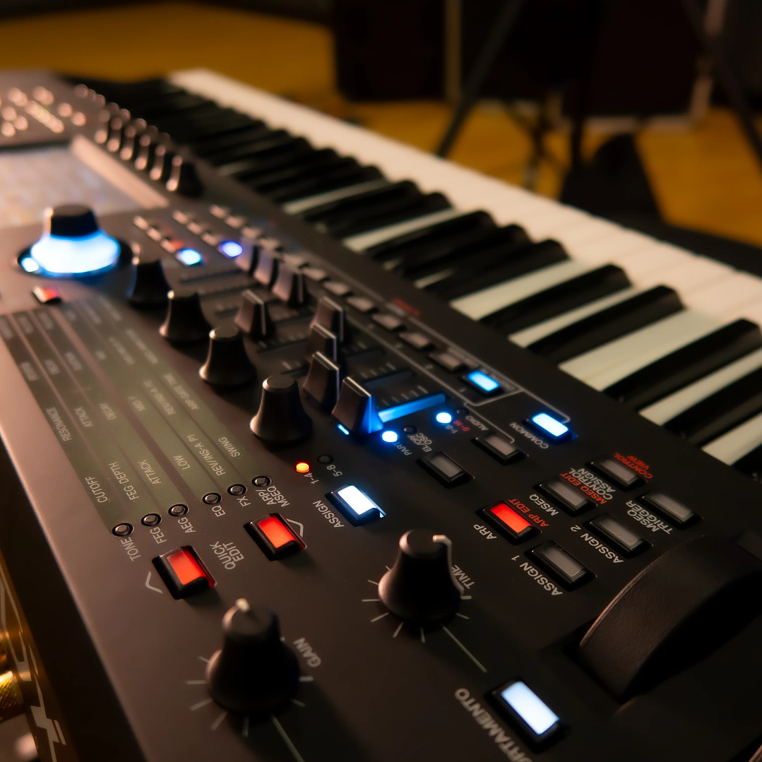 YAMAHA MODX6 M6 SINTETIZADOR 61 TECLAS 9