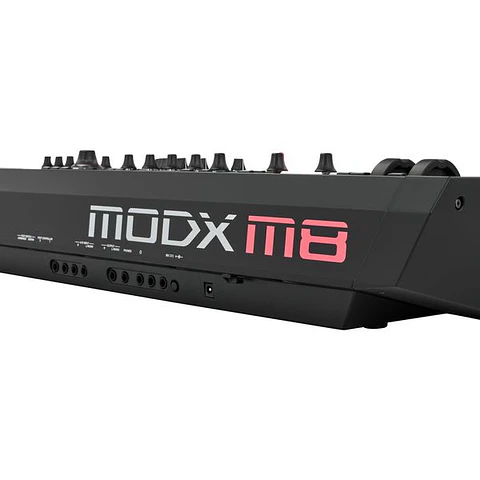 YAMAHA MODX8 M8 SINTETIZADOR 88 TECLAS