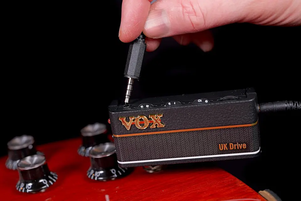 VOX MINI AMPLIFICADOR DE GUITARRA AMPLUG 3 UK Drive 9