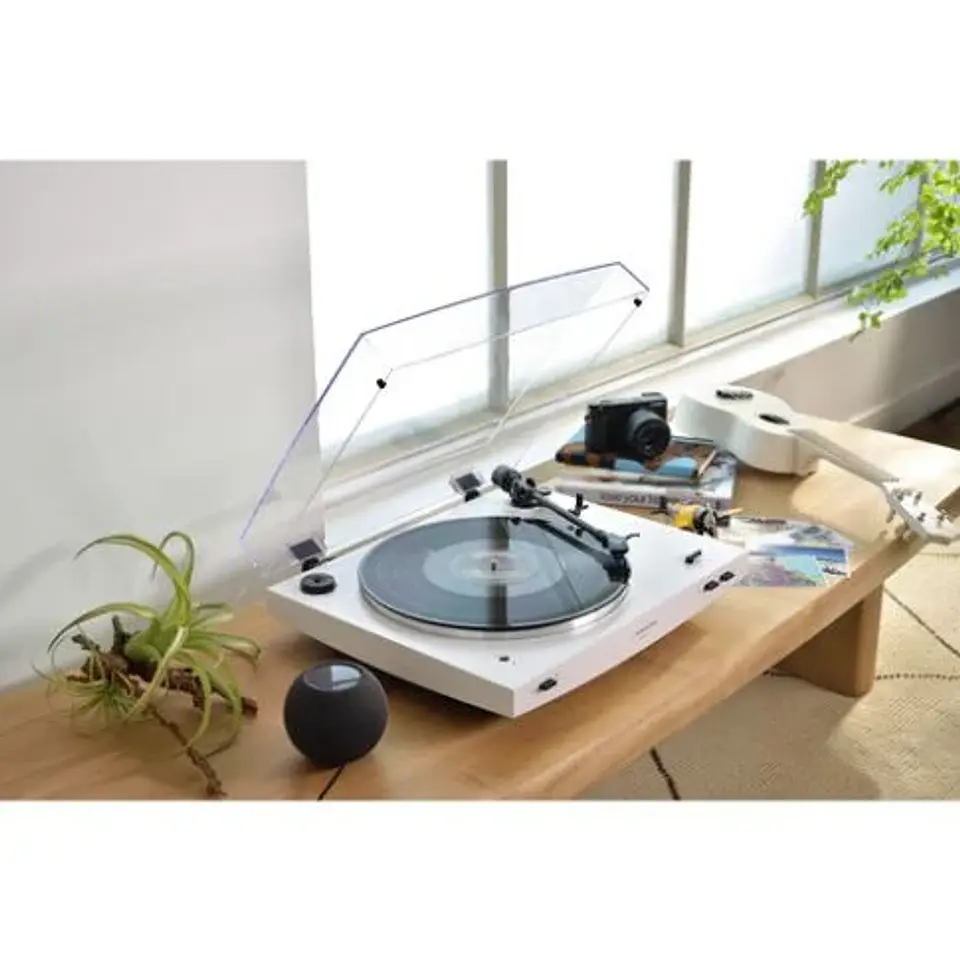 AUDIOTECHNICA TORNAMESA ATLP3XBT WHITE BLUETOOTH 4