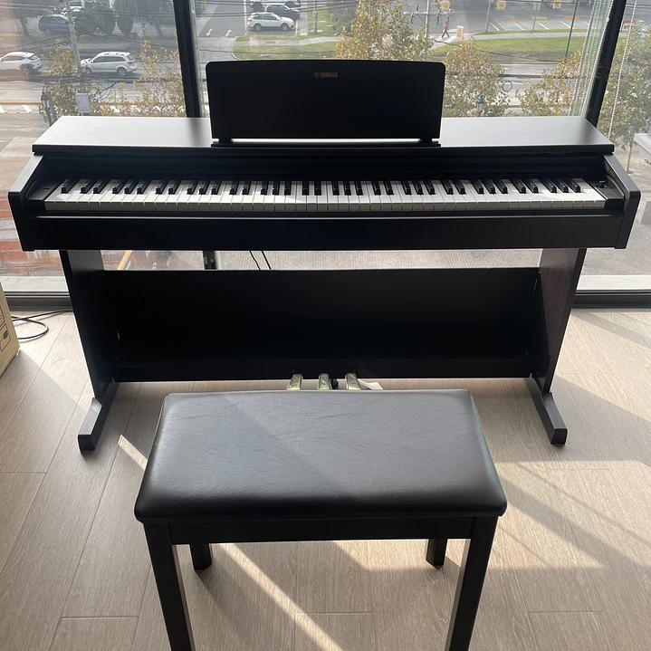 YAMAHA ARIUS YDP105R PIANO DIGITAL ROSEWOOD - PRODUCTO DEMO SALES 1