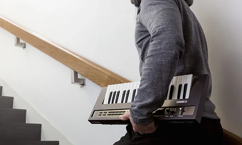 YAMAHA REFACE DX SINTETIZADOR