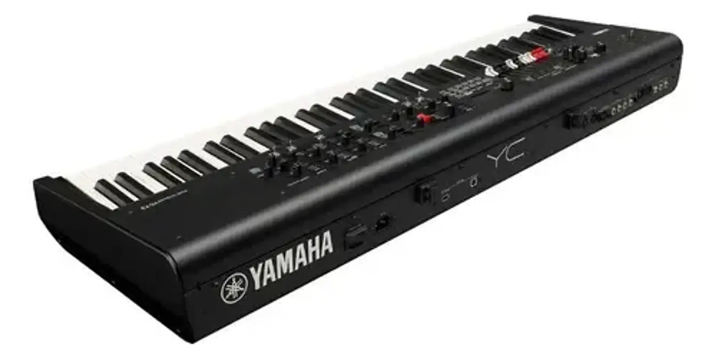 YAMAHA YC73 STAGE KEYBOARD 73 TECLAS 9