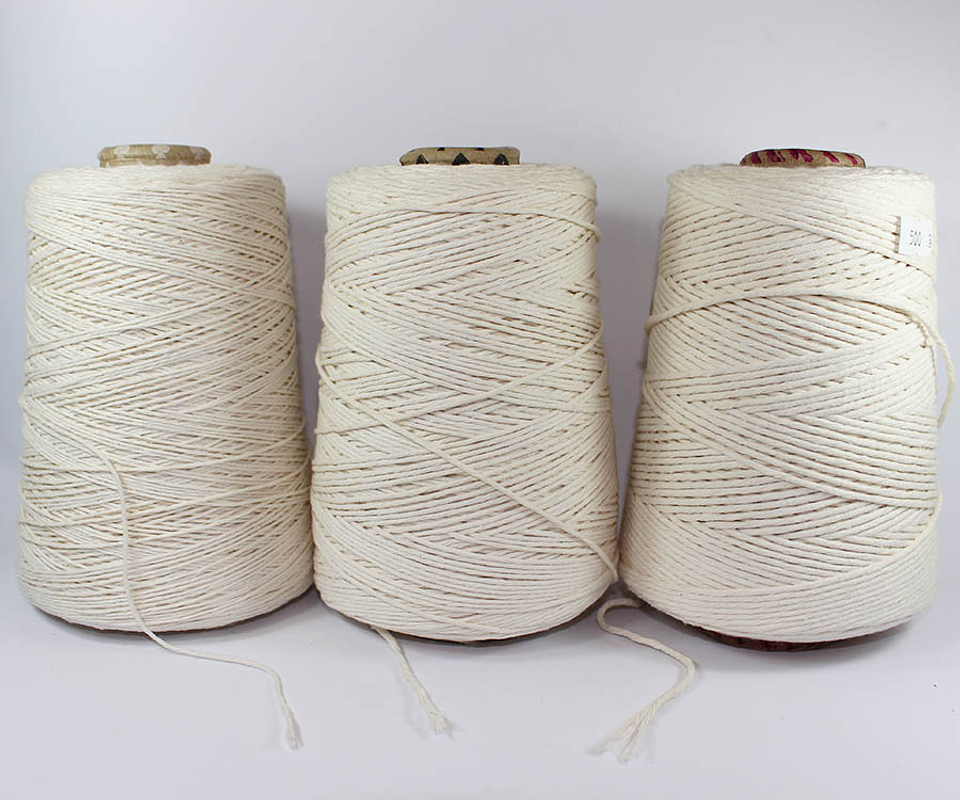 Cono Pitilla Algodón para Pollo Asado (670gr) 2