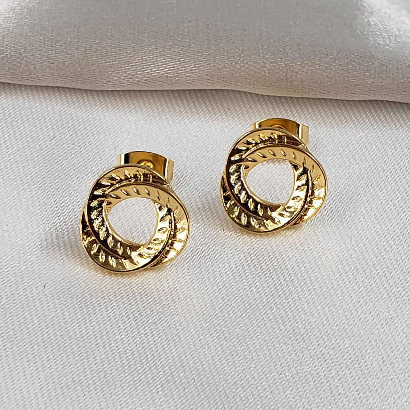 TOPO 2 AROS TALLADOS BAÑO DE ORO TZD0074 1