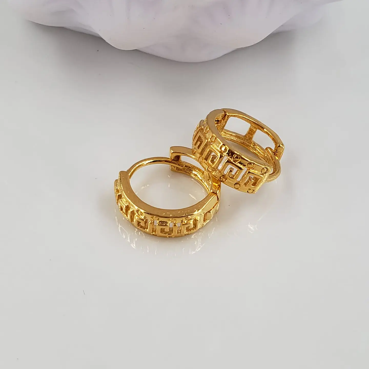  HUGGIE LISO BAÑO DE ORO AT0368 1