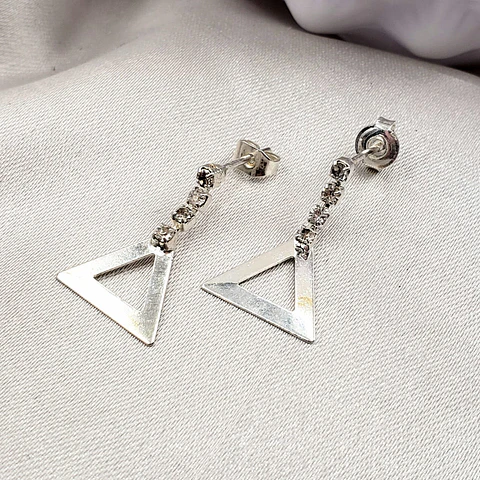 ARETE ✦ LARGO TRIANGULO LISO 