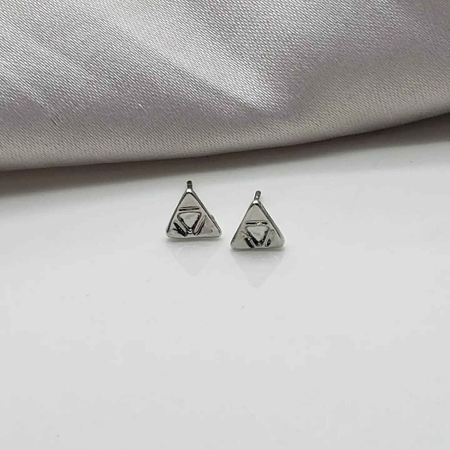 TOPO TRIANGULO PEQUEÑO TZP0063 1