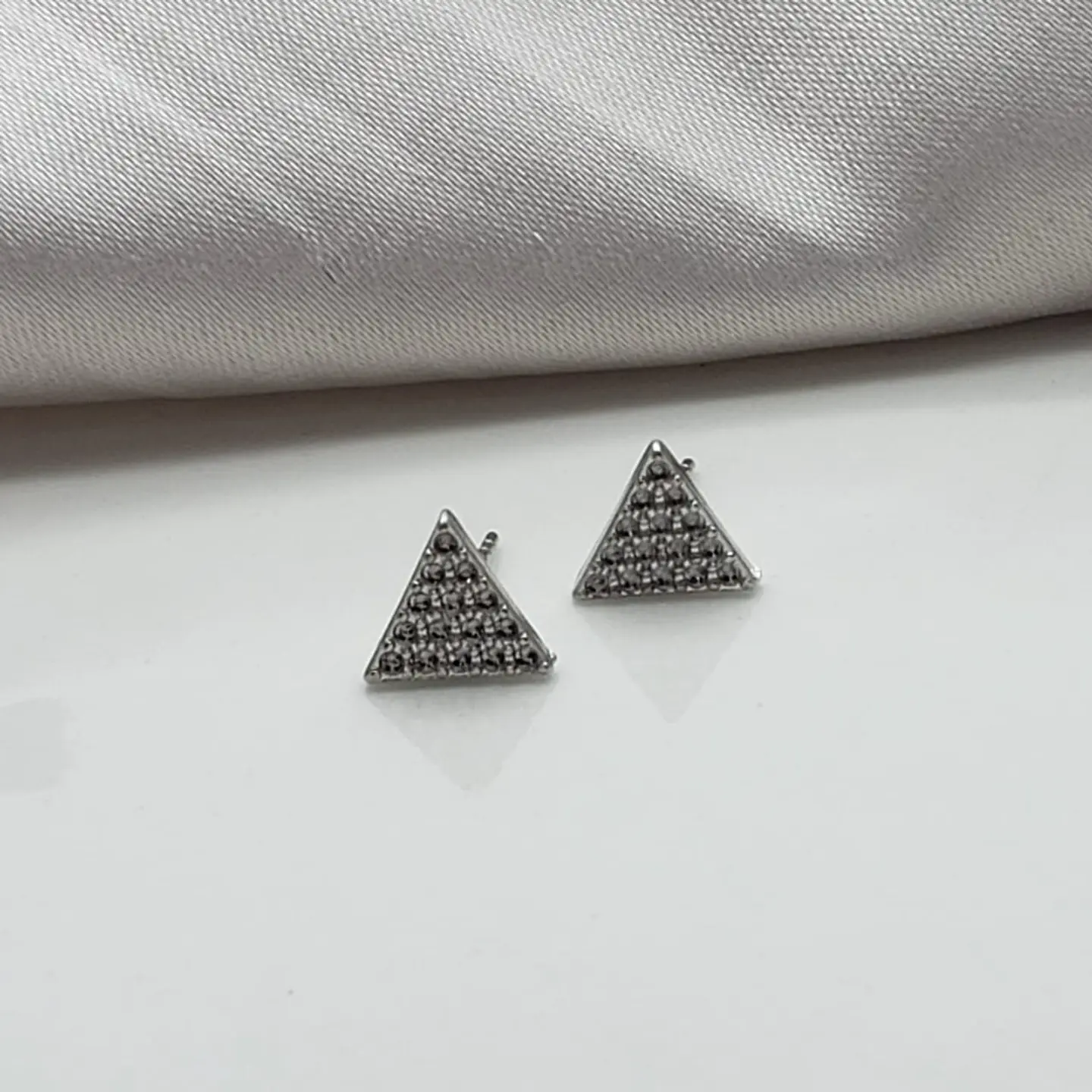 TOPO TRIANGULO GRABADO TZP0062 1