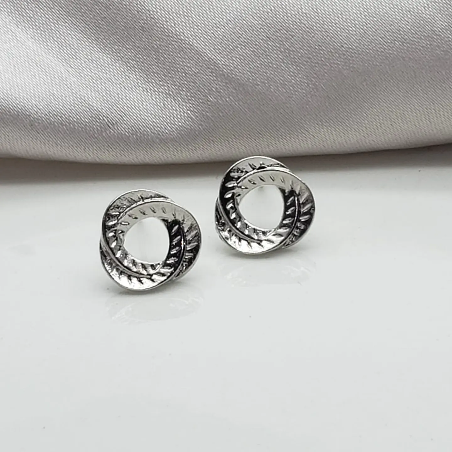 TOPO ARO INFINITO GRABADO TZP0074 1
