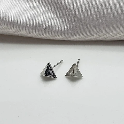 TOPO PIRÁMIDE LISA TZP0084