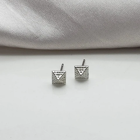 TOPO PIRÁMIDE GRABADA TZP0098 