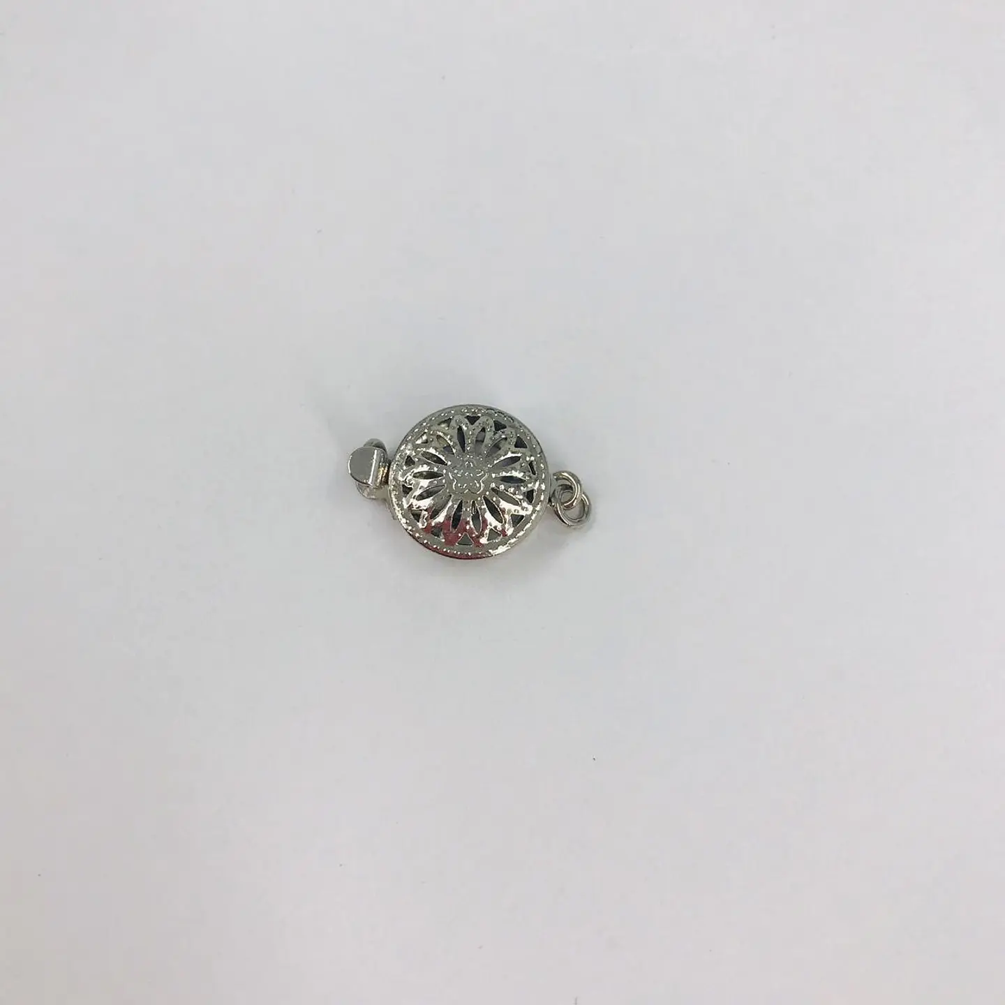 BROCHE GRABADO BE04  2