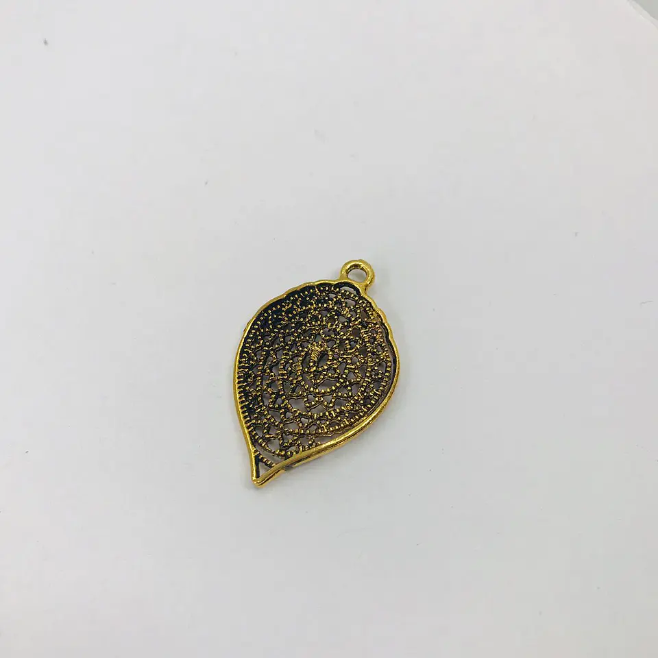 DIJE HOJA FILIGRANA CRU387-30 1