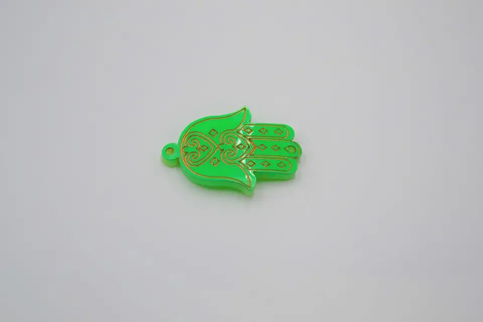 DIJE ✦ MANO HAMSA ACRILICA 1