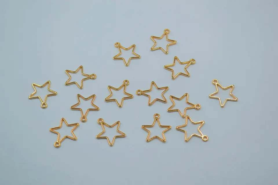 ESTRELLA SILUETA BAÑO DE ORO T6273 1