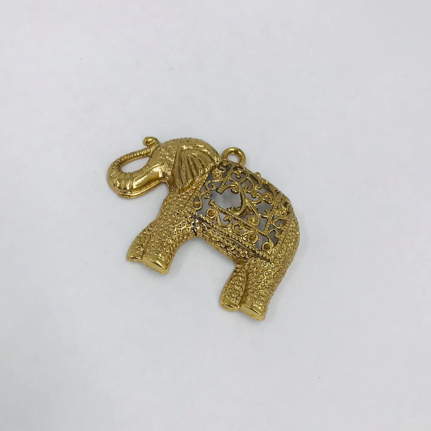 ELEFANTE BAÑO DE ORO T4634  1
