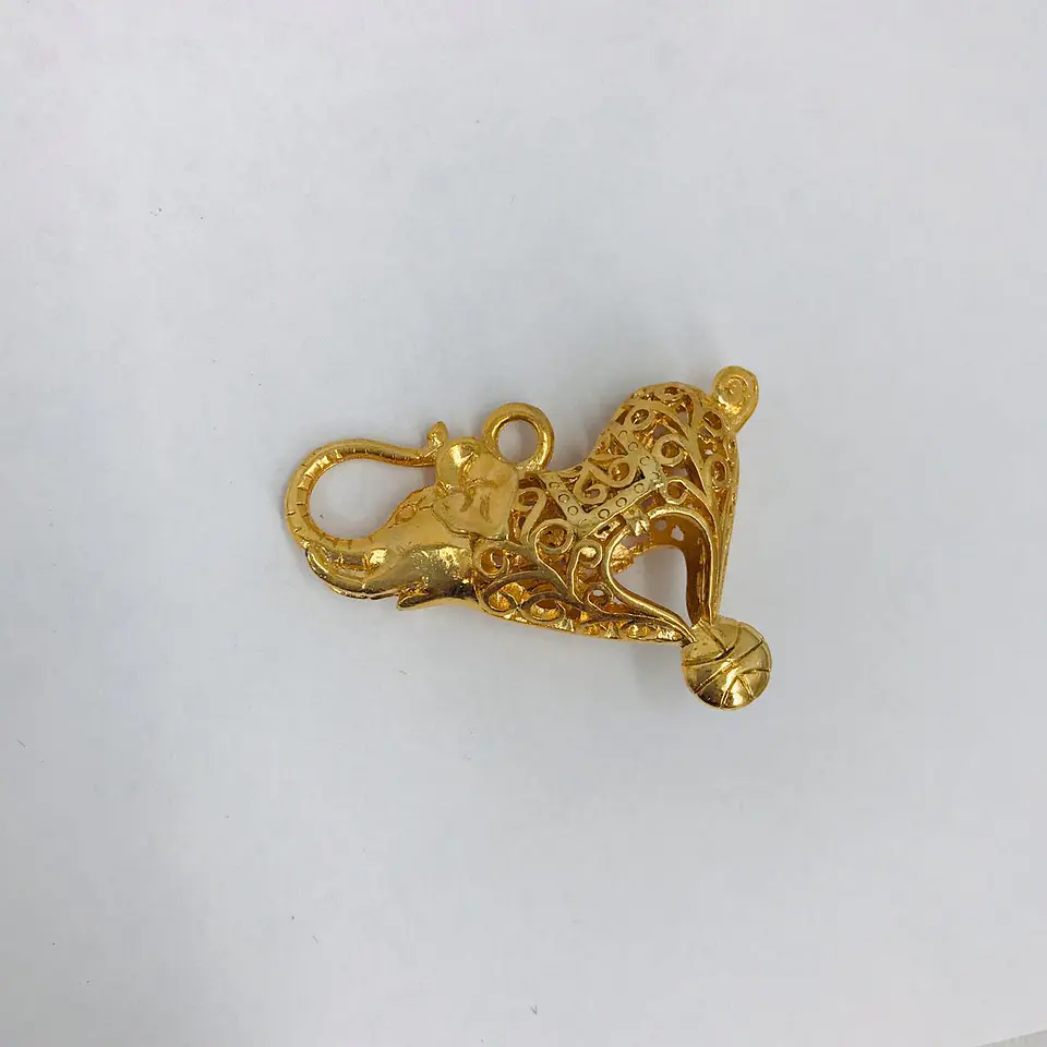 ELEFANTE BAÑO DE ORO T2842 1