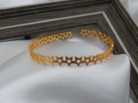 PULSERA ESTRELLAS SEGUIDAS BAÑO DE ORO