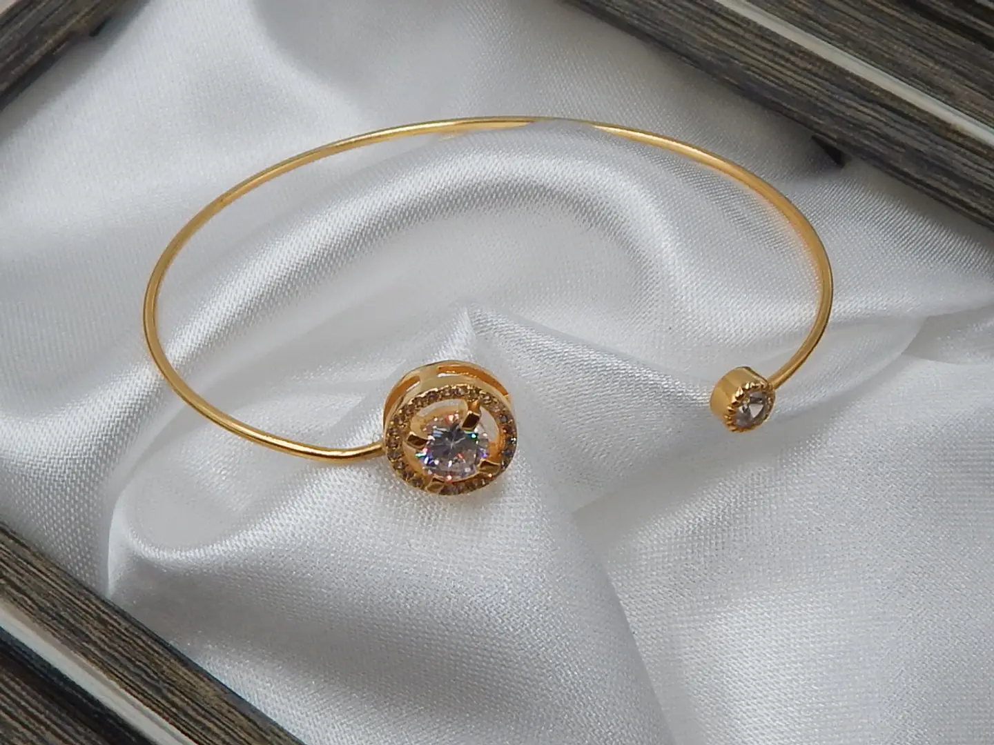 PULSERA ZIRCON BAÑO DE ORO  1