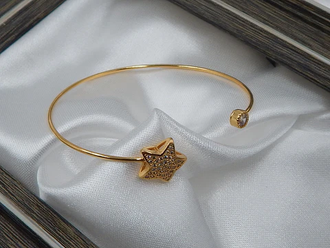 PULSERA ESTRELLA BAÑO DE ORO 