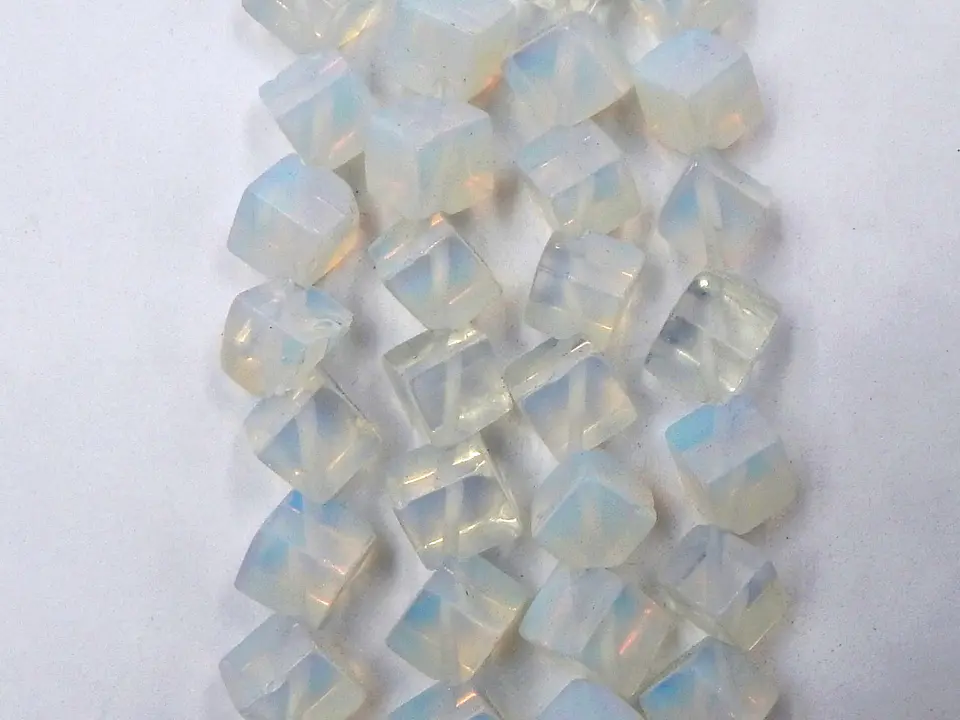 CUBO 8MM OPALINA OP-39                                                            1