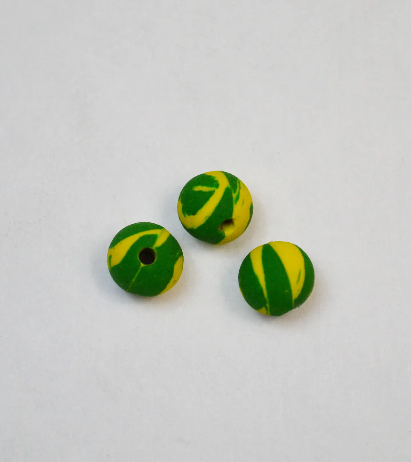 BOLA CON MOTIVO 6MM NEOPRENO BF6 2