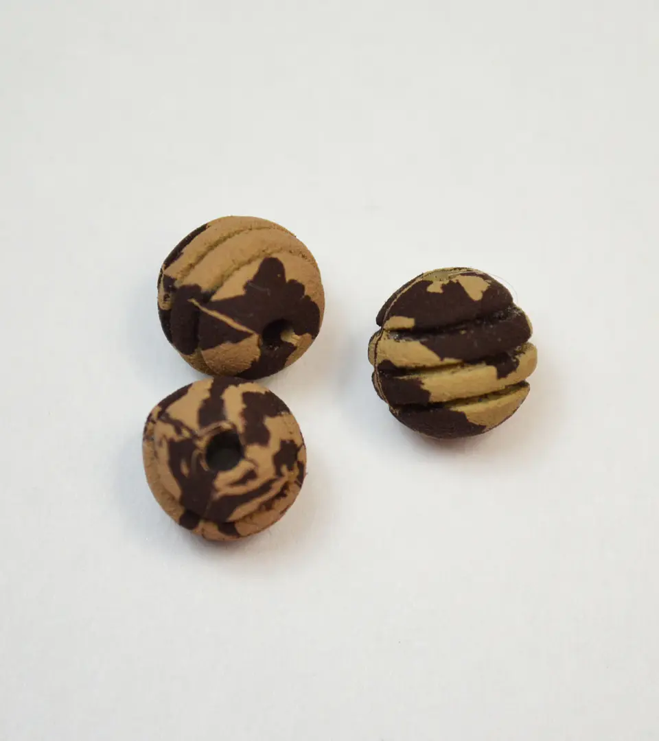 BOLA VETEADA CON RAYAS 8MM NEOPRENO BNR8. 1