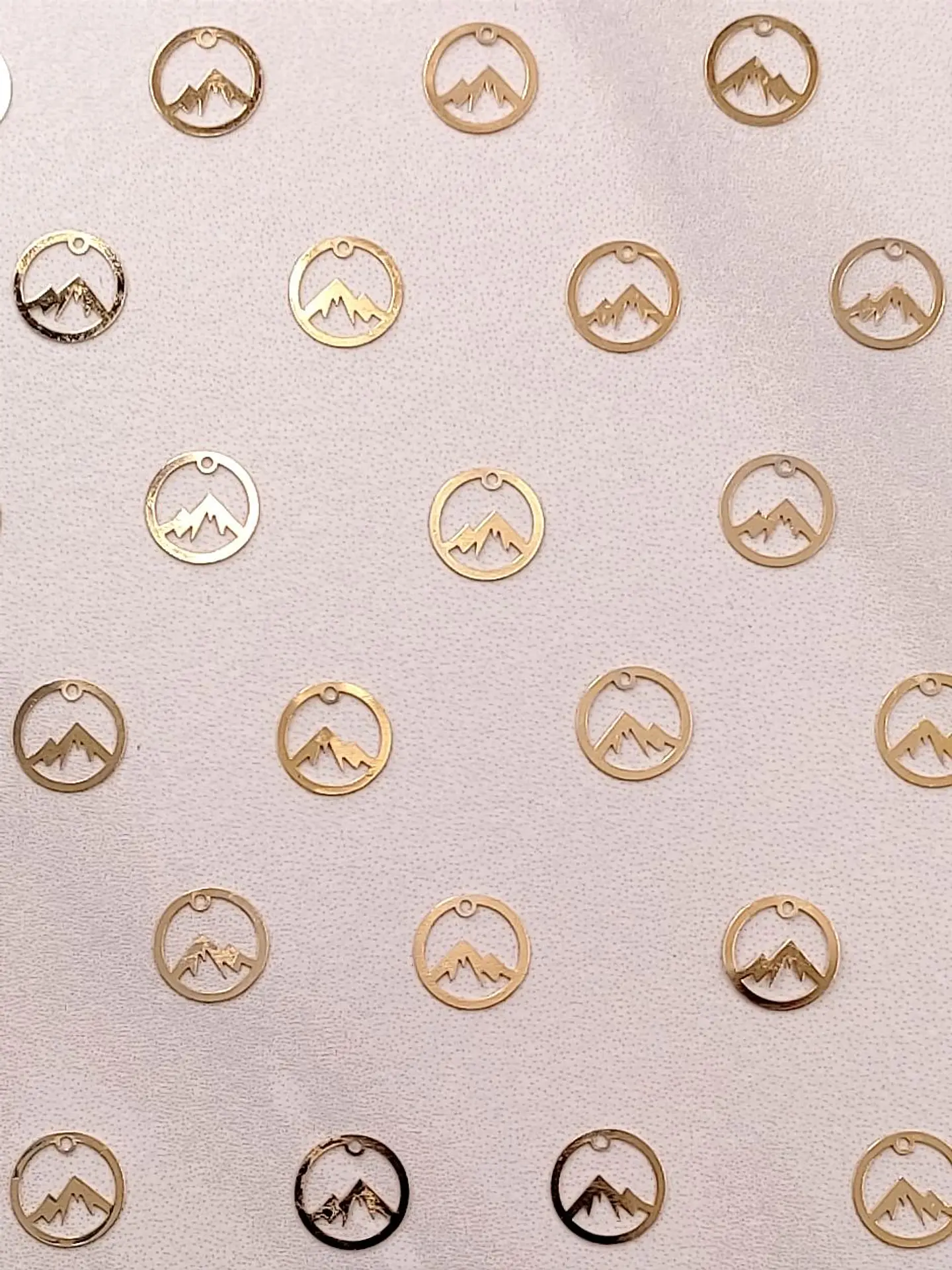 MONTAÑA MINI DIJE BAÑO DE ORO T6505 1