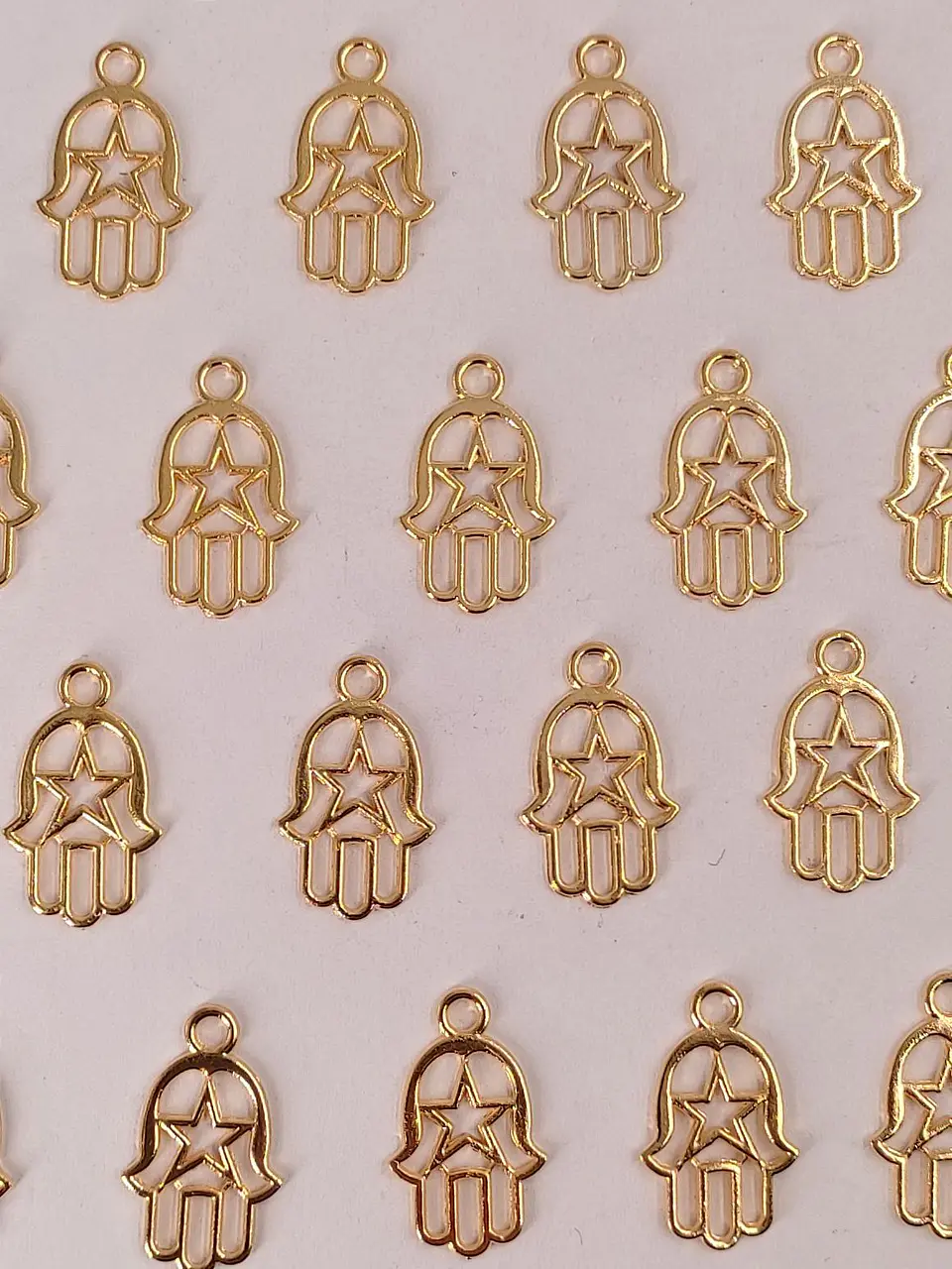MANO HAMSA BAÑO DE ORO T7031 1