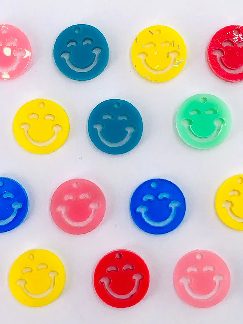 CARA FELIZ ACRÍLICO AM-C2