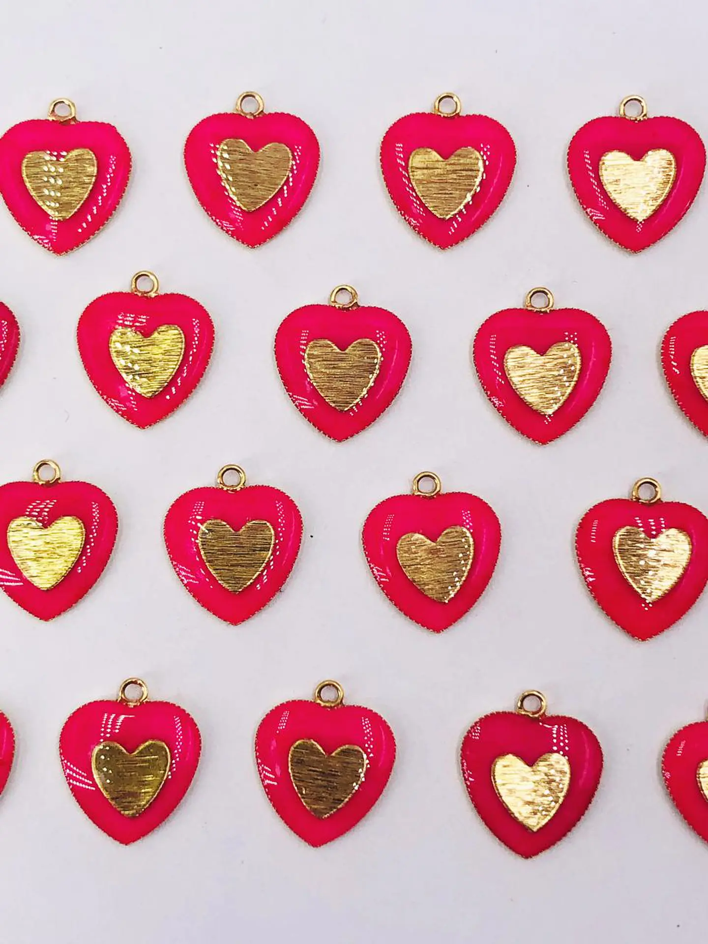CORAZÓN RESINA FUCSIA T7044 1