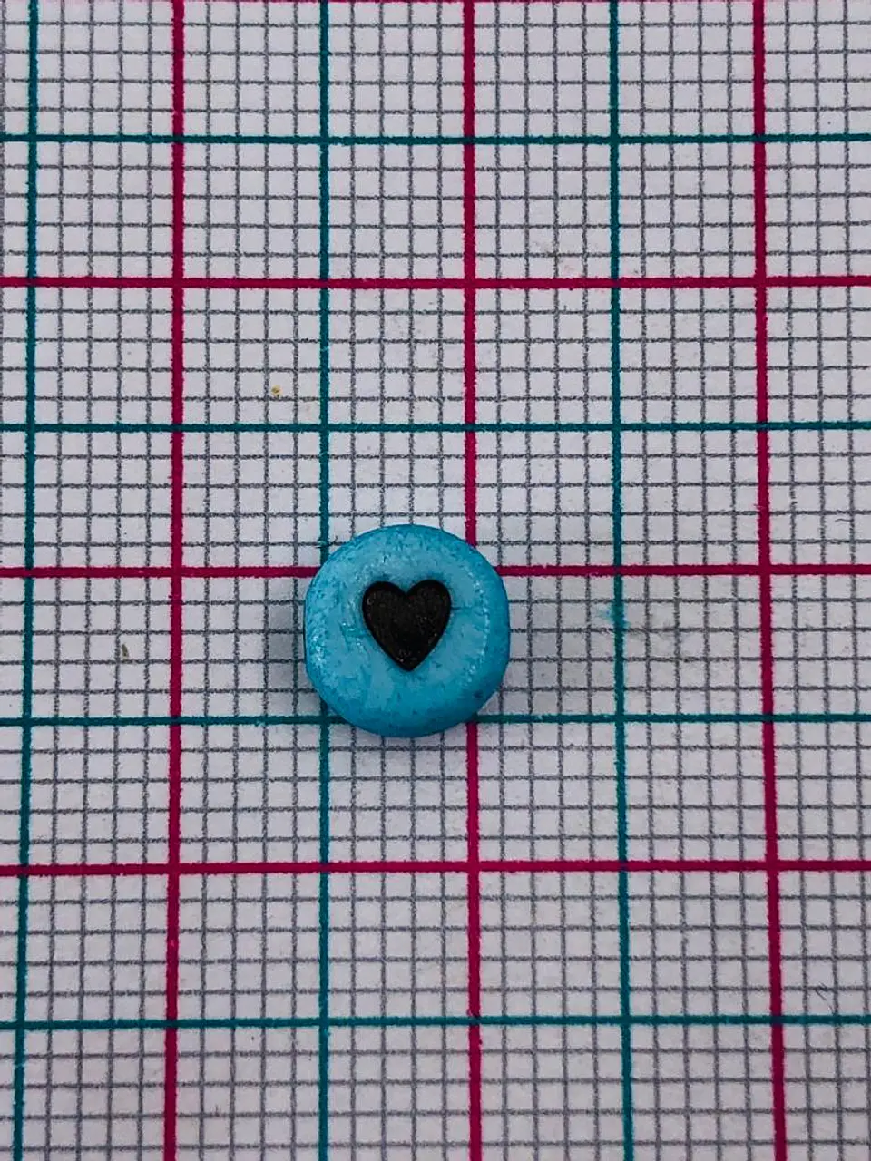 ENSAMBLE PASTILLA CORAZÓN NEGRO COLORES DEC-SN 2