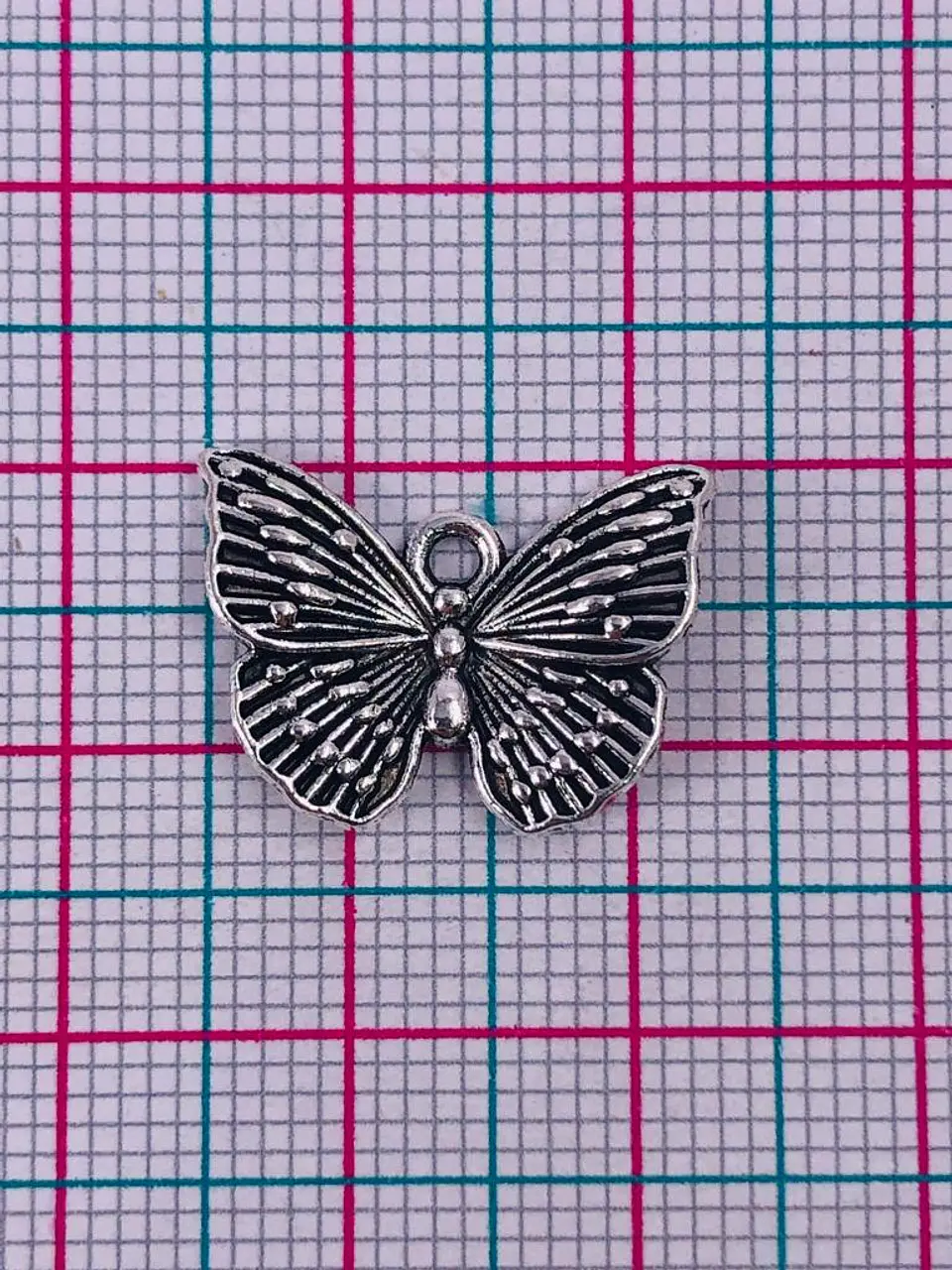 MARIPOSA GRANDE ZAMAK NIQUEL W-8417 2