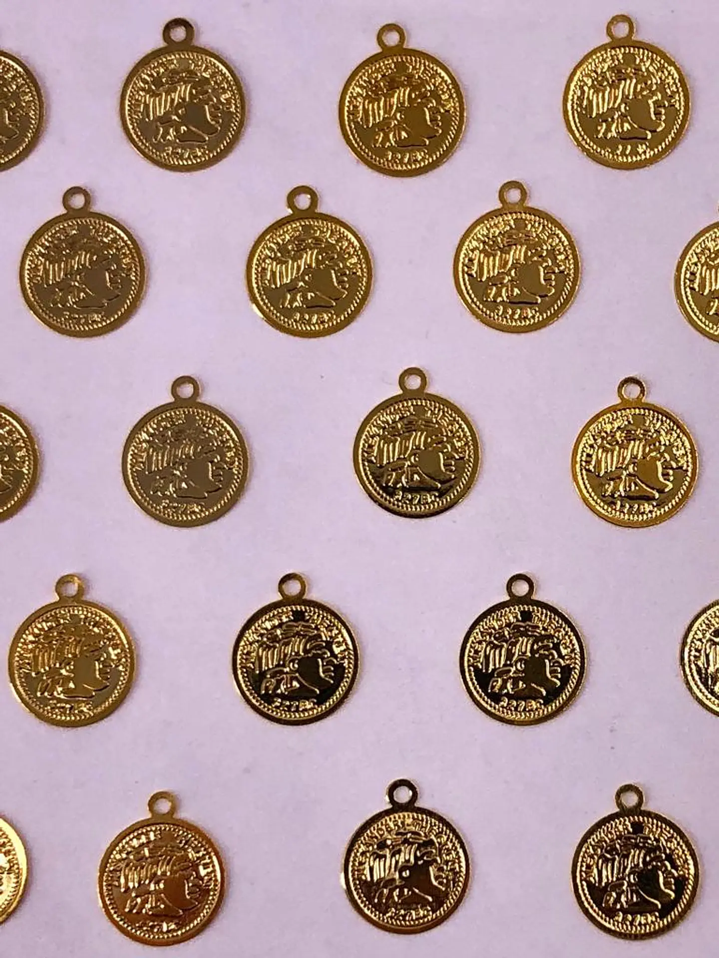 MONEDA MINI DIJE BAÑO DE ORO XH02648                                                 1