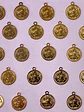MONEDA MINI DIJE BAÑO DE ORO XH02648                                                 - Miniatura 1