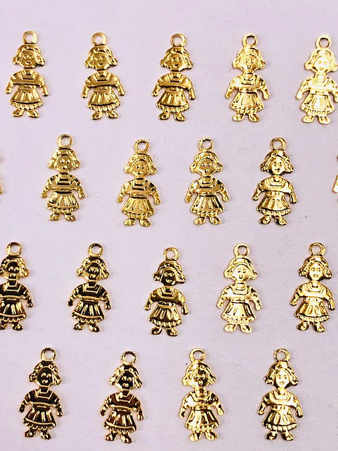 NIÑA MINI DIJE BAÑO DE ORO TP-074                                         