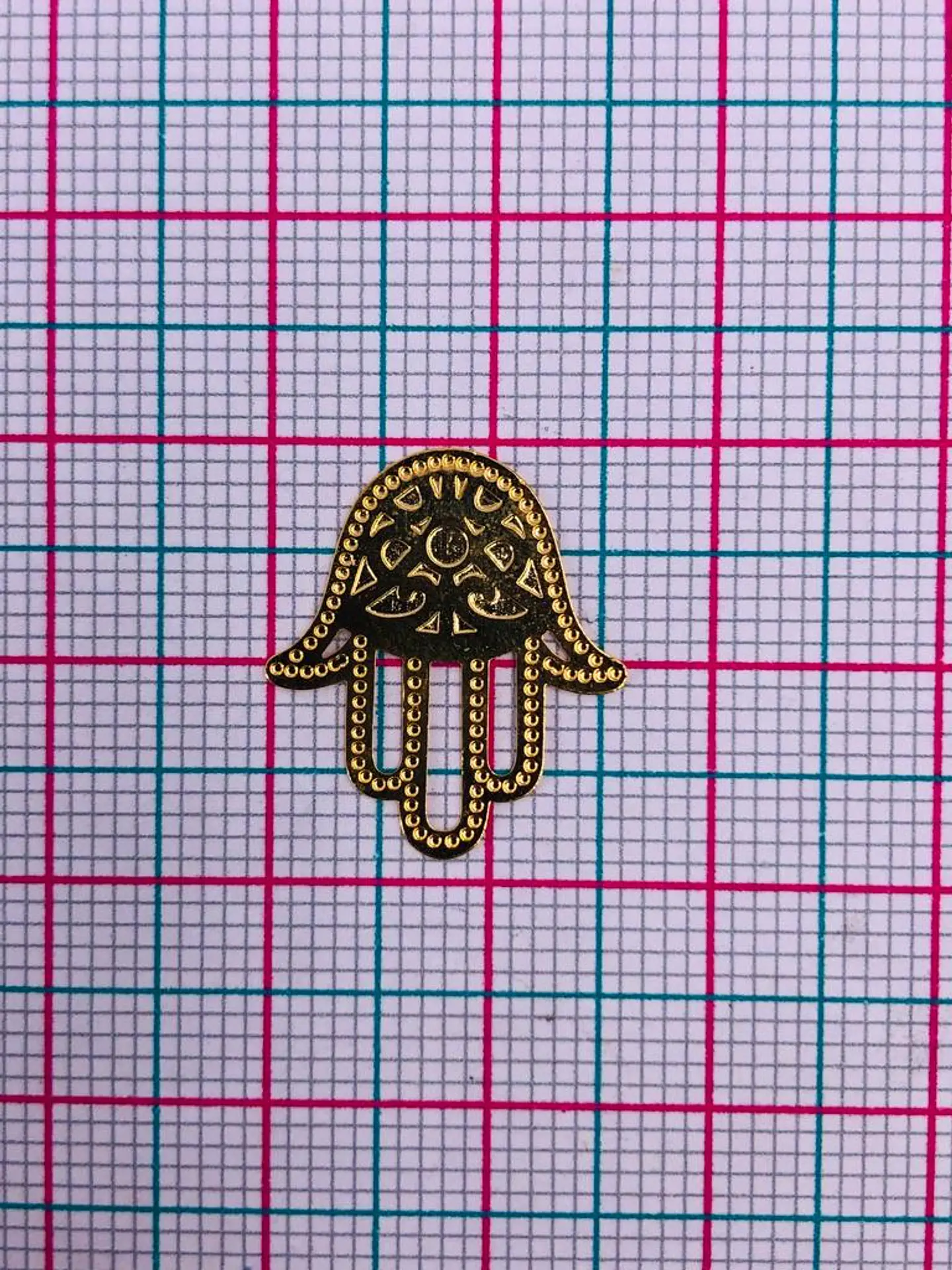 MANO HAMSA MINI DIJE BAÑO DE ORO T5276                                  2