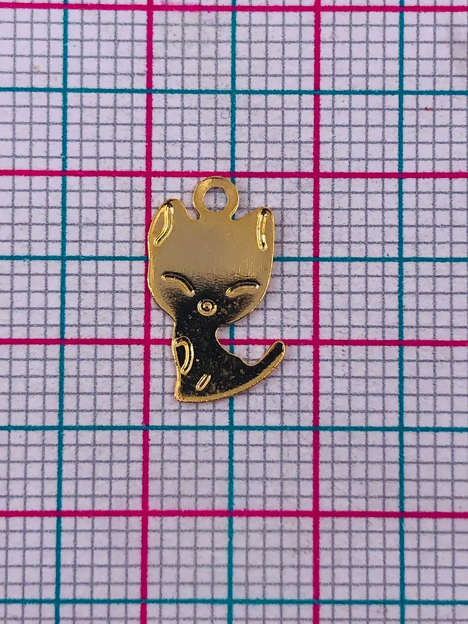 GATO CHINO MINI DIJE BAÑO DE ORO FT-25                                                       2