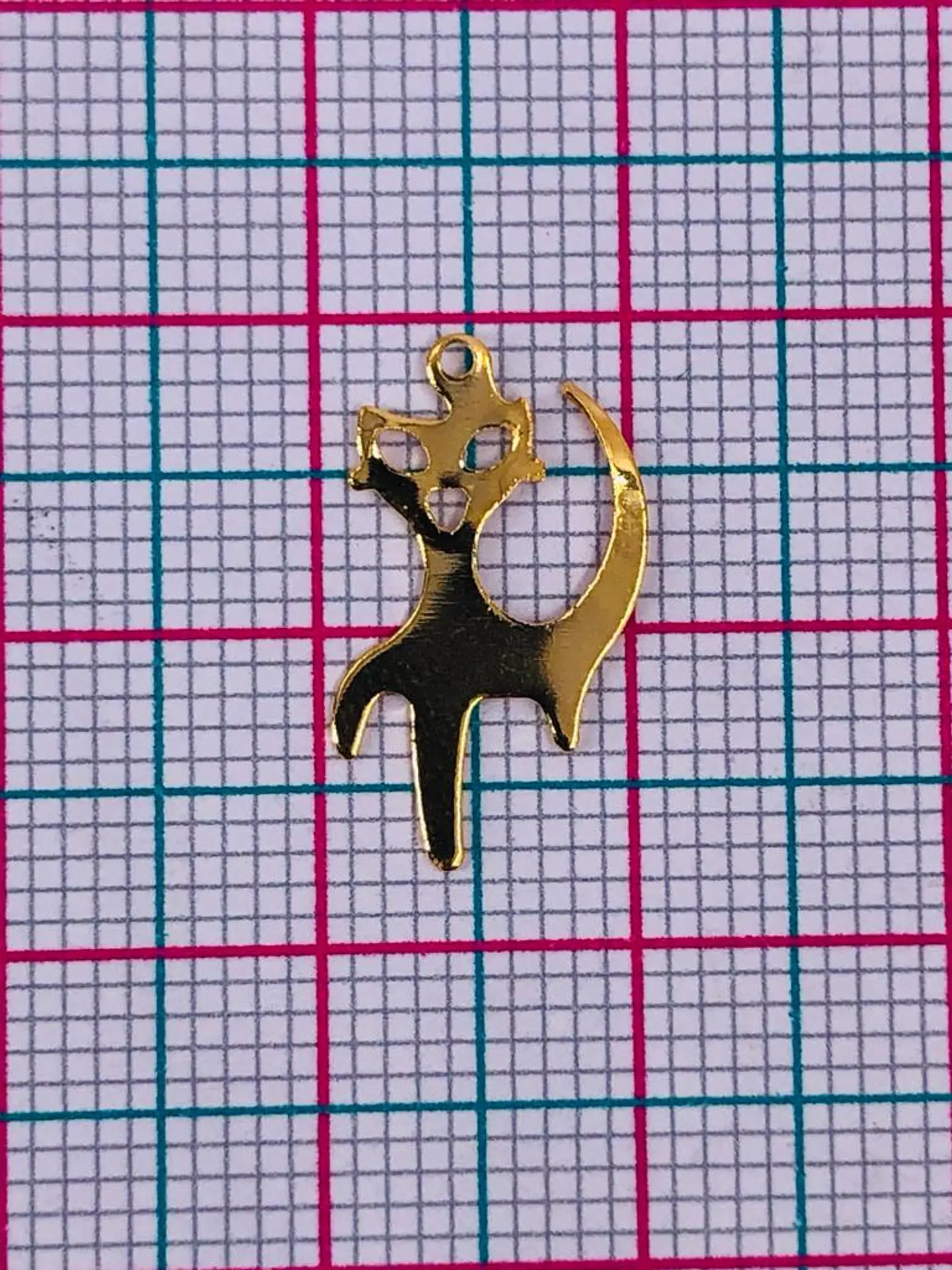 GATO MINI DIJE BAÑO DE ORO T066-1 2